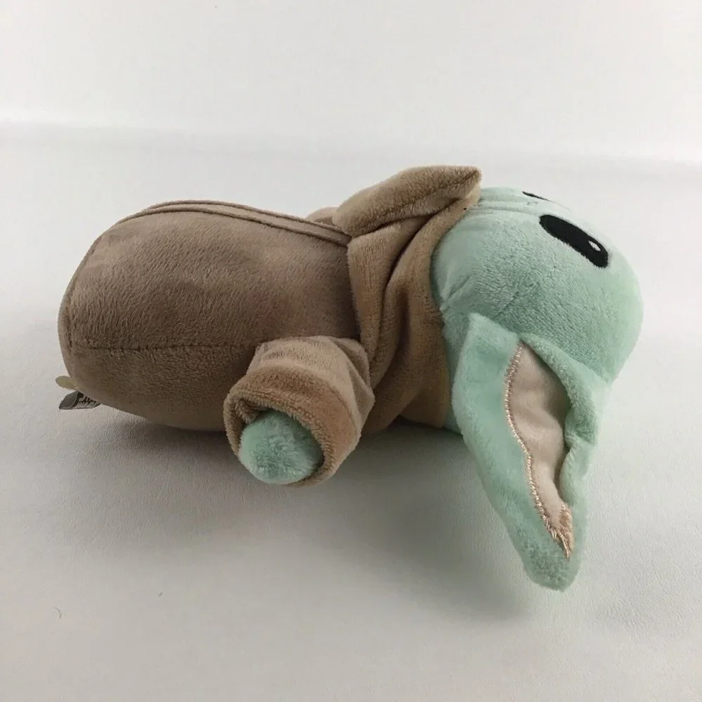 Disney Star Wars Mandalorian The Child 9